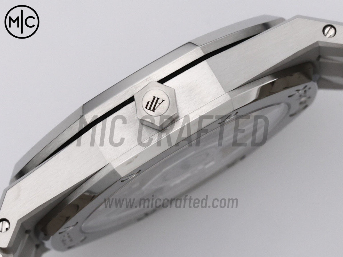 Royal Oak Openworked 16204 39mm 不鏽鋼 鏤空錶盤搭配不鏽鋼錶鏈 - 尊享版