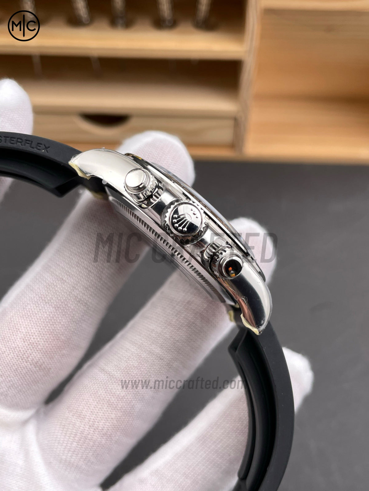 Daytona 126519 Black/Silver Diamonds Dial on Oysterflex Strap – Premium Edition