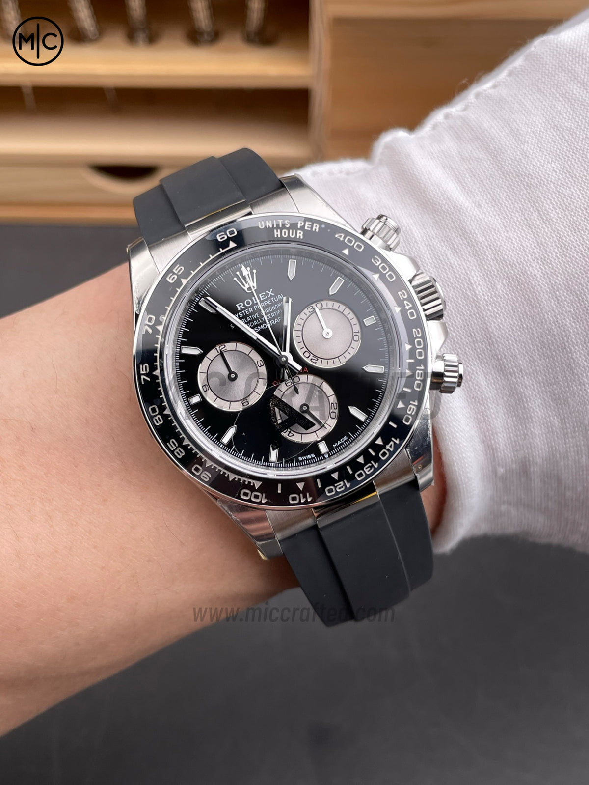 Daytona 126519 Black/Silver Diamonds Dial on Oysterflex Strap – Premium Edition