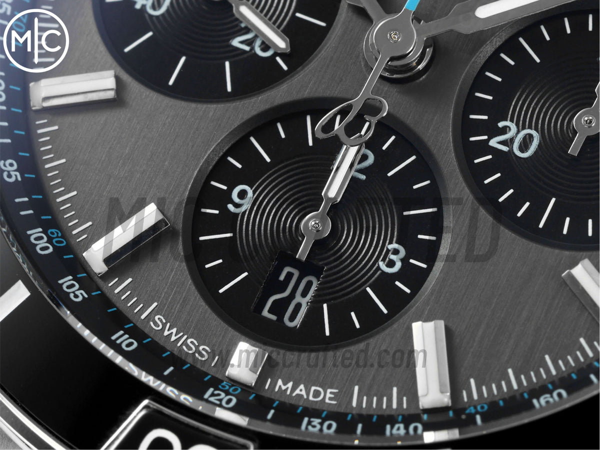 Super Chronomat B01 44mm SS 灰色錶盤配 SS 錶鏈 - 尊享版