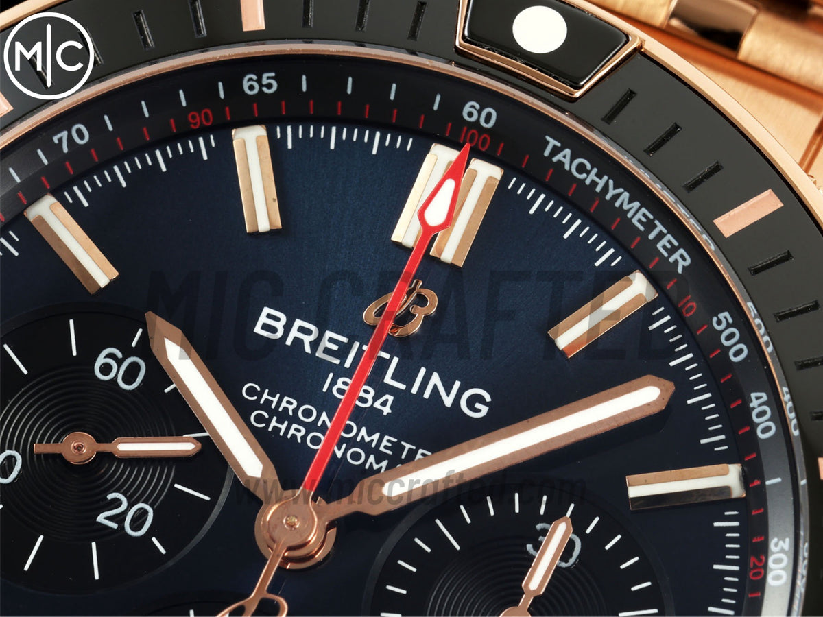 Super Chronomat B01 44mm RG 藍色錶盤配 RG 錶鏈 - 尊貴版