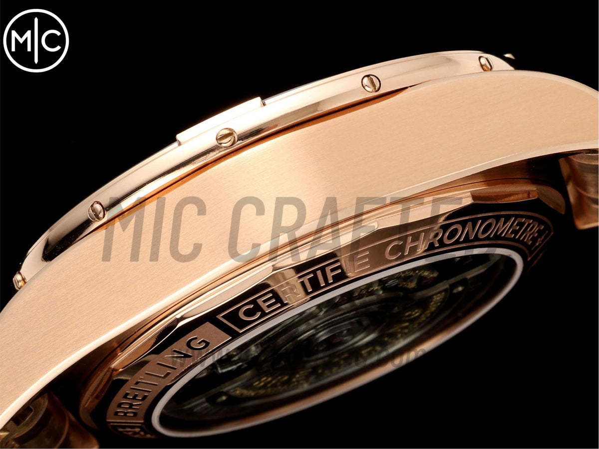 Super Chronomat B01 44mm RG 藍色錶盤配 RG 錶鏈 - 尊貴版