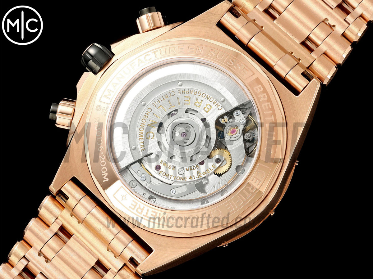 Super Chronomat B01 44mm RG 藍色錶盤配 RG 錶鏈 - 尊貴版