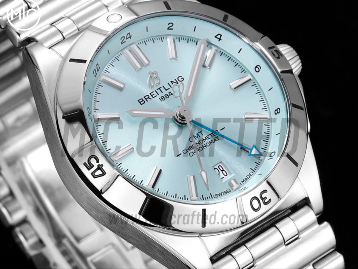Chronomat GMT 40mm SS 冰藍色錶盤配 SS 錶鏈 - 尊貴版