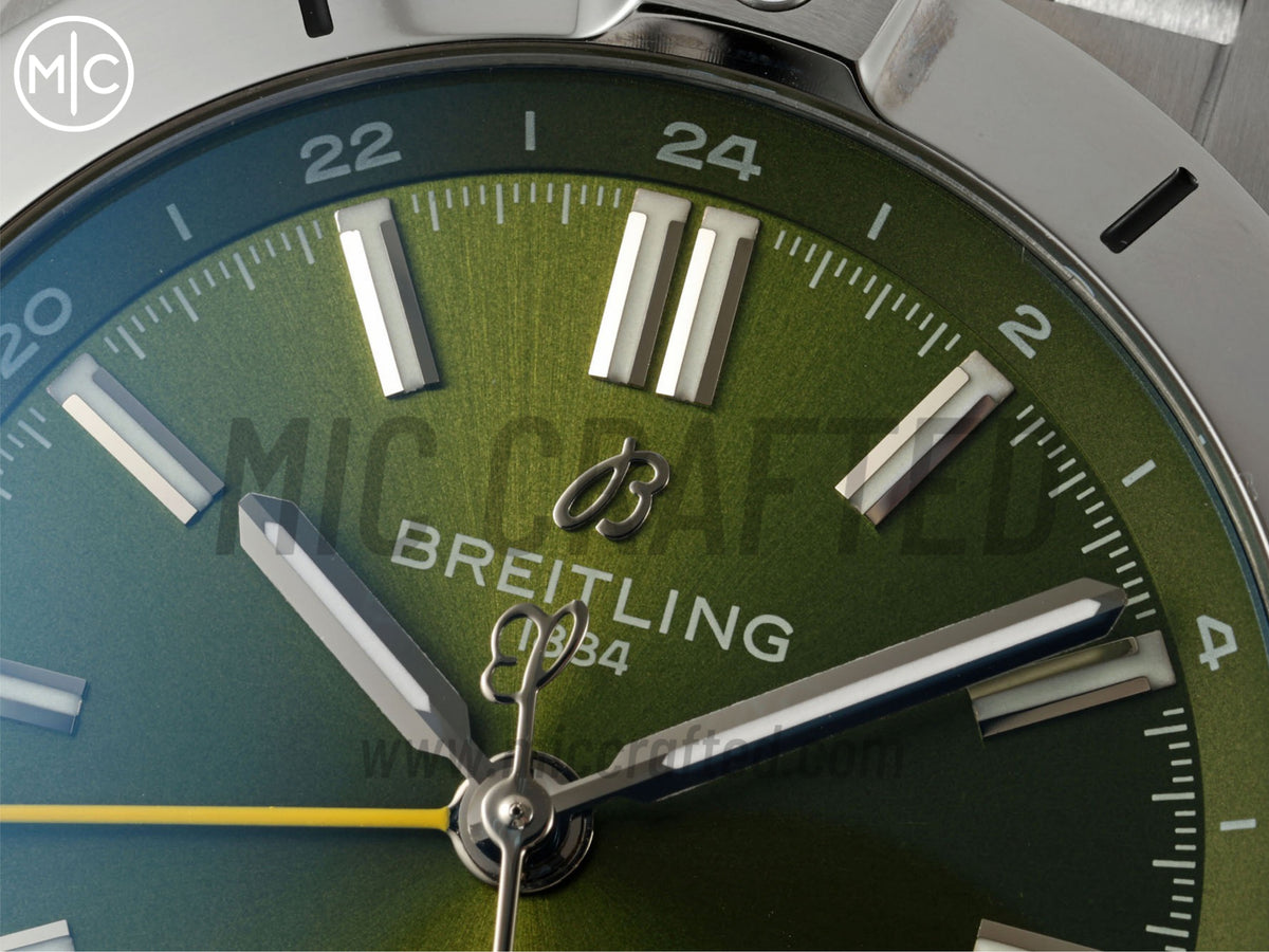 Chronomat GMT 40mm SS Green Dial on SS Bracelet – Premium Edition