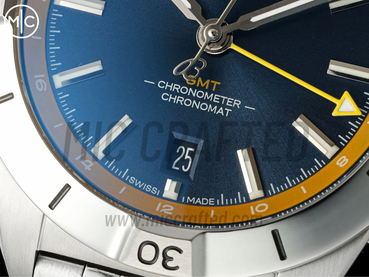 Chronomat GMT 40mm SS 深藍色／黃色錶盤配 SS 錶鏈 - 尊貴版