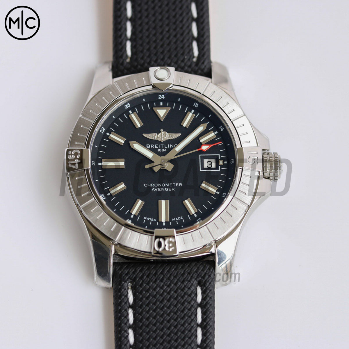 Avenger Automatic 43mm SS 黑色錶盤配黑色尼龍錶帶 - 尊貴版