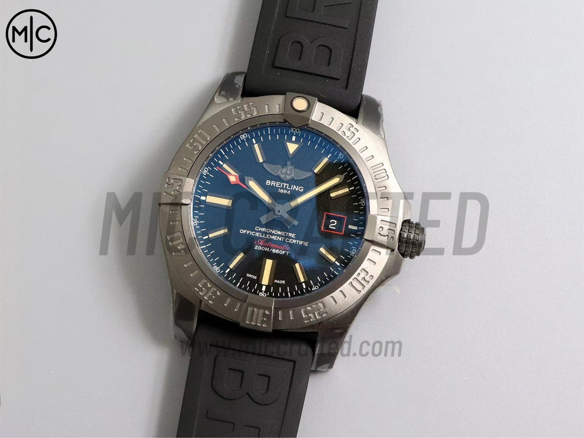 Avenger BlackBird 44mm PVD 黑色錶盤配黑色橡膠錶帶 - 尊貴版