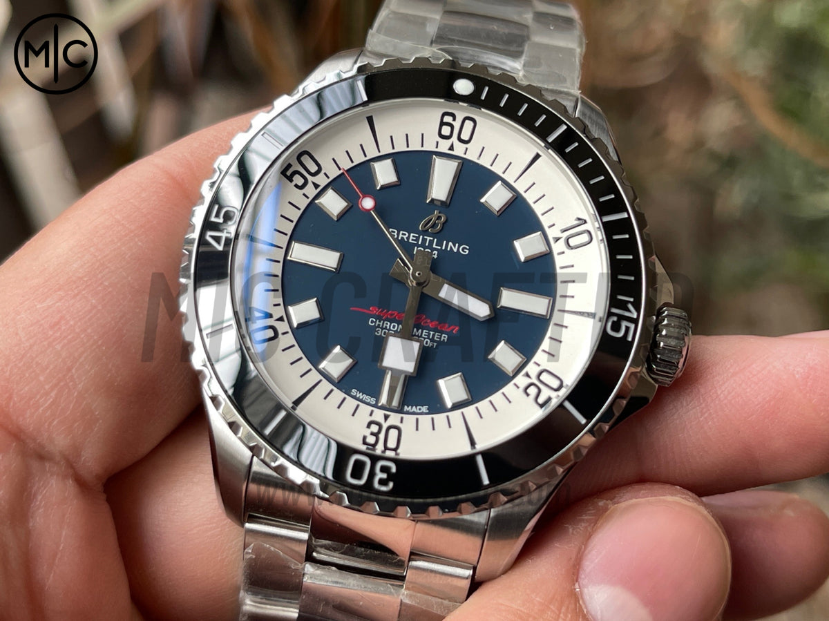 超級海洋系列自動腕錶 44mm 不鏽鋼黑色錶圈藍色錶盤配不鏽鋼錶鏈 - 尊貴版