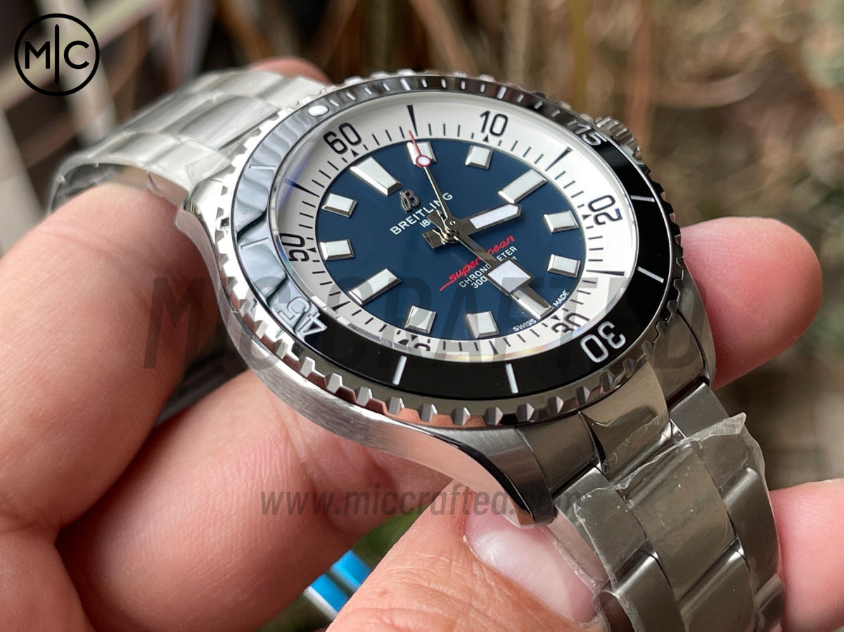 超級海洋系列自動腕錶 44mm 不鏽鋼黑色錶圈藍色錶盤配不鏽鋼錶鏈 - 尊貴版