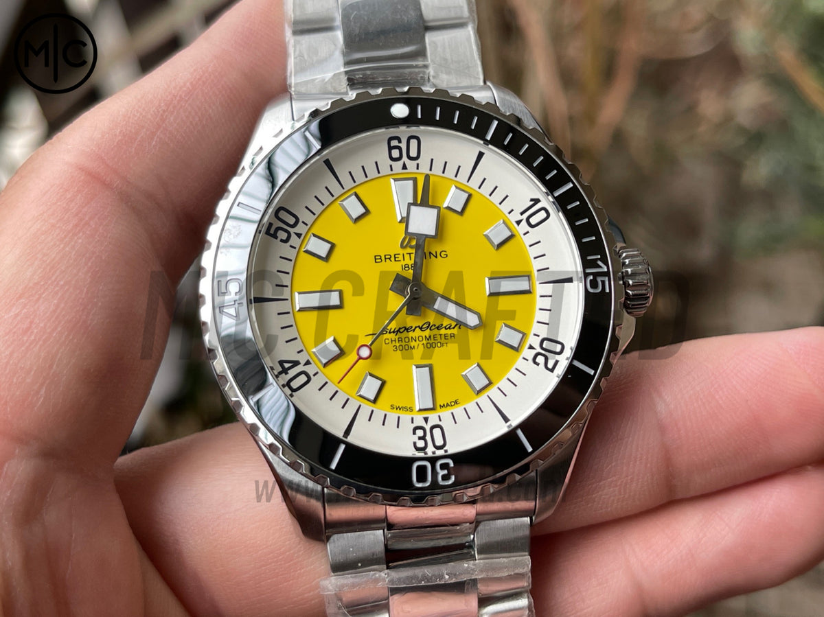 超級海洋系列自動腕錶 44mm 不鏽鋼黑色錶圈黃色錶盤配不鏽鋼錶鏈 - 尊貴版