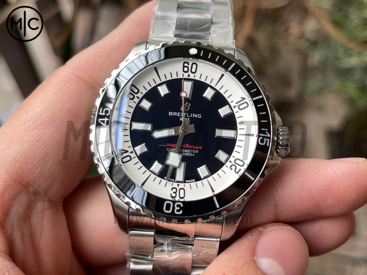 超級海洋系列自動腕錶 44mm 不鏽鋼黑色錶圈黑色錶盤配不鏽鋼錶鏈 - 尊貴版