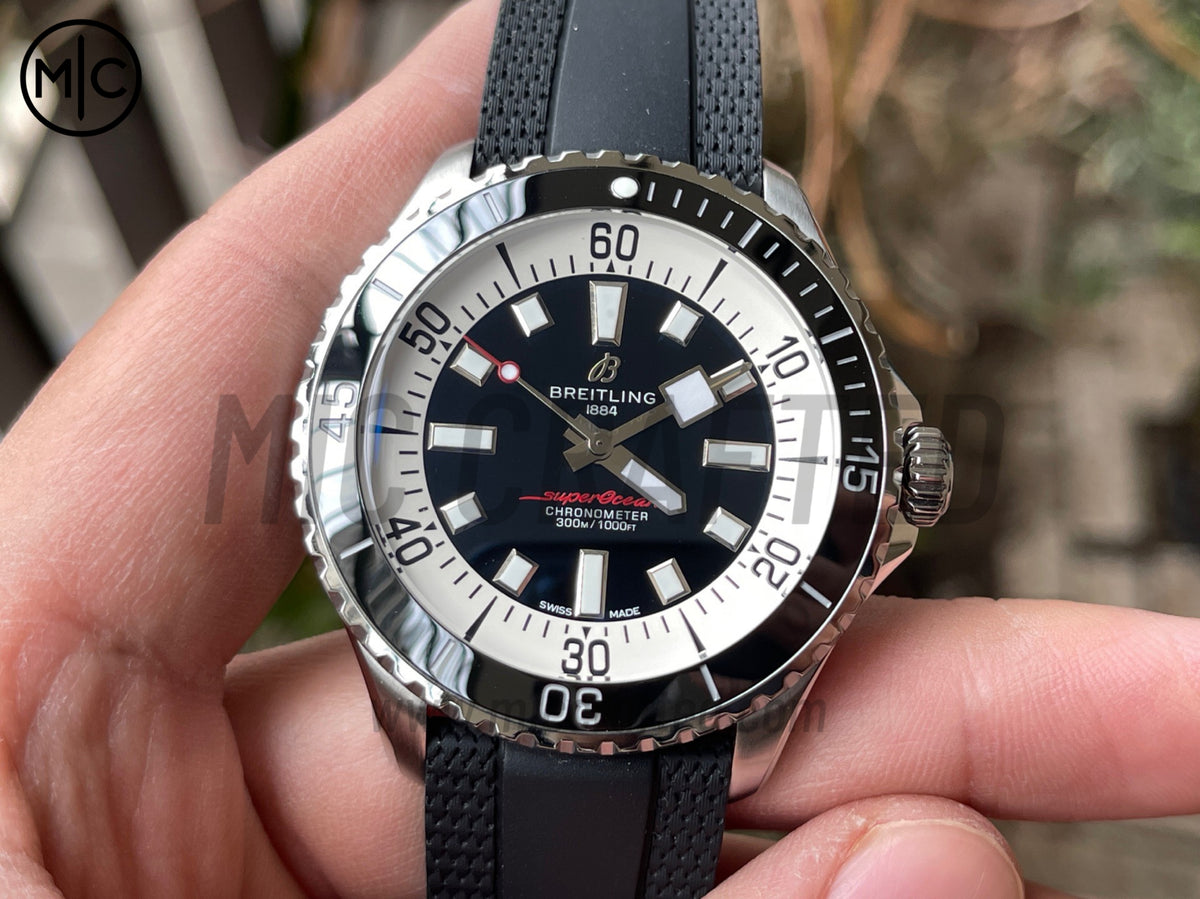 超級海洋系列自動腕錶 44mm 不鏽鋼黑色錶圈黑色錶盤配黑色橡膠錶帶 - 尊貴版