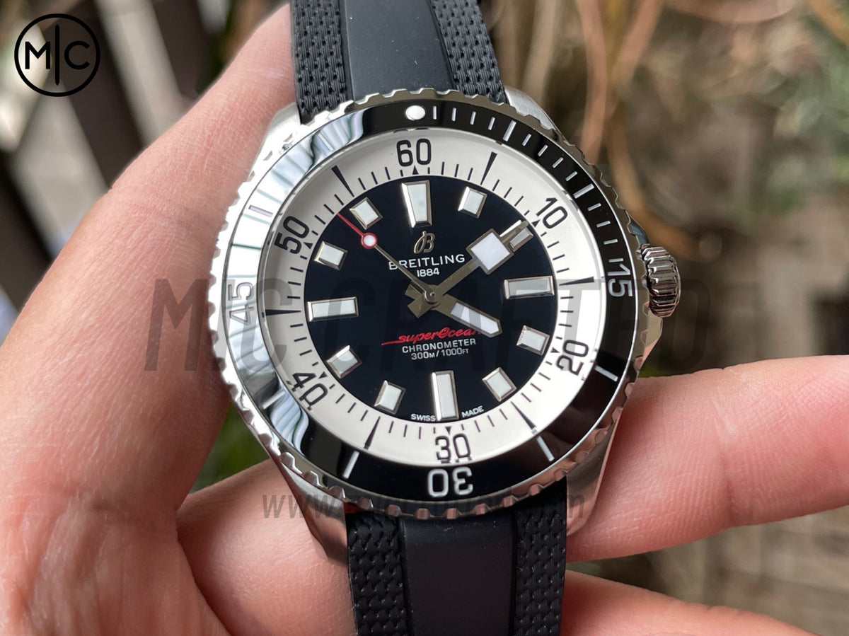 超級海洋系列自動腕錶 44mm 不鏽鋼黑色錶圈黑色錶盤配黑色橡膠錶帶 - 尊貴版