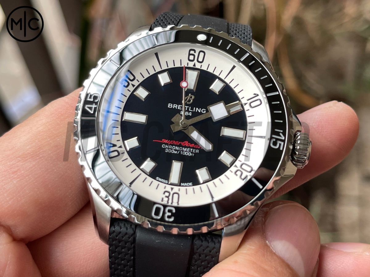 超級海洋系列自動腕錶 44mm 不鏽鋼黑色錶圈黑色錶盤配黑色橡膠錶帶 - 尊貴版