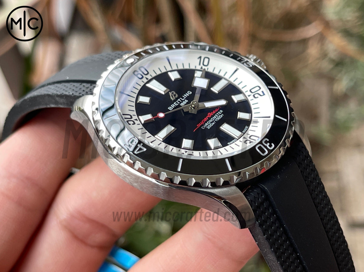 超級海洋系列自動腕錶 44mm 不鏽鋼黑色錶圈黑色錶盤配黑色橡膠錶帶 - 尊貴版